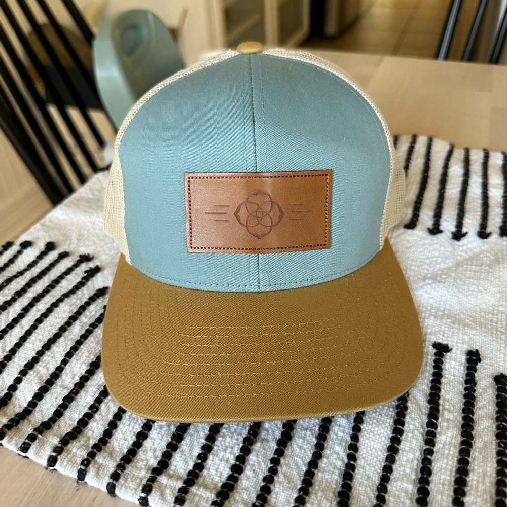 Kendra Scott Ball Cap Hat